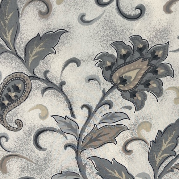 Cream Gray Paisley Blouse Plus Size 22W Silky Vintage Inspired Alfred Dunner - Picture 6 of 8